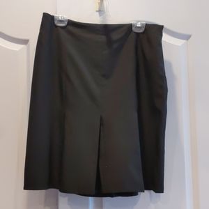 4/$15 Women black pleated skirt